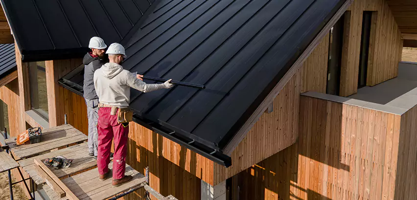 Metal Roof Maintenance in Brenham