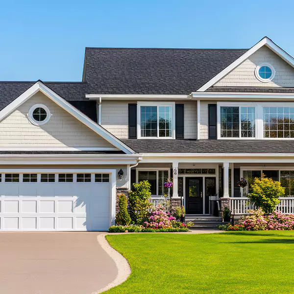Why Brenham Homeowners Choose Brenham Roofing Pros for Roofing and Siding?